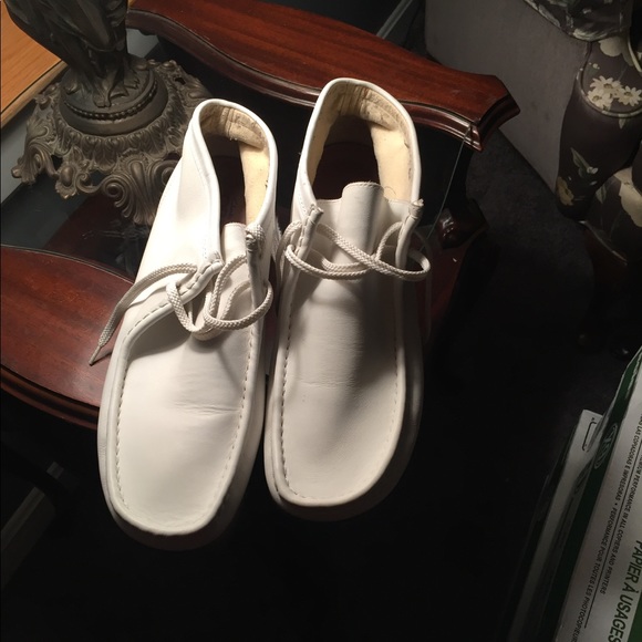 clarks shoes old stock